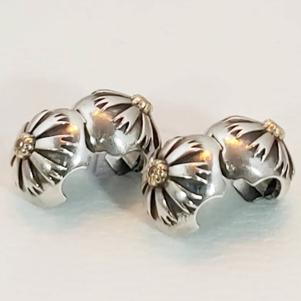 PAIR of Pandora clips 14K accent retired "Flower friendship " - Picture 9 of 16